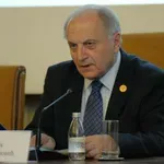 Preminuo književnik i akademik Miro Vuksanović