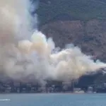 Treći dan borbe sa vatrom iznad Herceg Novog, vatrogasci brane kuće kod Ulcinja