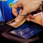 Rast bezgotovinskog plaćanja u Srbiji: Karticama obavljeno više od 211 miliona kupovina u trećem kvartalu