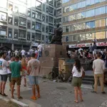 Podrška profesoru Sinaniju kod Filozofskog: Da 25. oktobra ovde proslavimo lepu vest