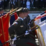 Bacite i zgazite petokraku