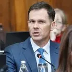 Ministar Mali najavio kad se očekuje potpisivanje ugovora za NIS