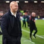 Engleski mediji pišu da se Slotu “drma“ stolica u Liverpulu i da bi ljubimac navijača sa Enfilda mogao da ga nasledi