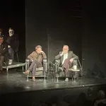 „Gledam tog najvećeg glumca koga sam u životu upoznao i mislim se, jesam li ga sad još više uvalio u problem?“: Dragan Bjelogrlić na promociji Monografije Žarko Laušević