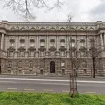 „Trump“ kule prete Baumgartenovoj palati