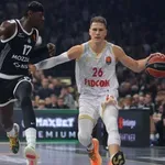 (VIDEO) Evroliga: Nedović imao značajnu rolu u pobedi Monaka, Olimpijakos slavio nakon drame