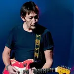 Preminuo pevač Kris Ria