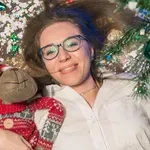 Zašto neki ljudi biraju samoću za Novu godinu: Usamljenost ili zrelost?