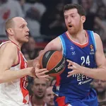 Kad i gde možete gledati meč Efes – Crvena zvezda?