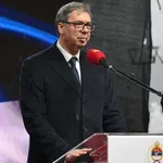 Vučić razgovarao s potpredsednikom vlade UAE šeikom bin Zajedom al Nahjanom o jačanju partnerstva
