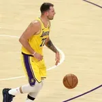 Luka Dončić blistao u pobedi Lejkersa nad Čikagom (VIDEO)