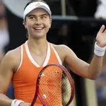 Obožava Beograd i Adu: Ko je Iva Jović, nova teniska senzacija koja igra pod zastavom SAD?