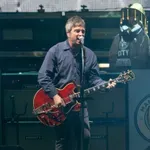 Noel Galager: „Bila bi čast napisati tematsku pesmu za Džejmsa Bonda“