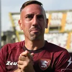 Slavni fudbaler najavio tužbe nakon objave dokumenta o njegovoj povezanosti sa aferom Epstin