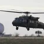 Loše vreme prekinulo potragu „Crnog jastreba“ za telima stradalih u lavini u Kaliforniji