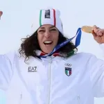 Najlepša priča sa Zimskih olimpijskih igara: Posle višestrukog preloma noge i dve operacije u prethodnoj godini Brinjone je na petim Igrama stigla do zlata