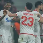 (VIDEO) Zvezda napravila krupan korak ka osmini finala Lige Evrope: Crveno-beli savladali Lil u Francuskoj