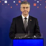 Saobraćajna nesreća u Zagrebu: Limuzina u kojoj je bio premijer Plenković učestvovala u sudaru