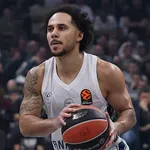 Efes bez Larkina protiv Crvene zvezde