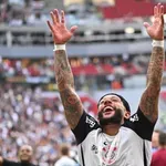 Najbolji strelac u istoriji fudbalskog nacionalnog tima Holandije objasnio zašto je koristio telefon u toku utakmice