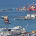 Iran je zatvorio Ormuski moreuz, jednu od najvažnijih svetskih ruta za izvoz nafte sa Bliskog istoka: Posledice toga u SAD nisu zabeležene od 2005.