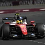 Hamilton u Barseloni zabeležio prvu pobedu u Ferariju: Kraj trke mahanjem kariranom zastavom proglasio Novak Đoković