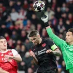 Arsenal golom iz penala u finišu meča izbegao poraz u Nemačkoj (VIDEO)
