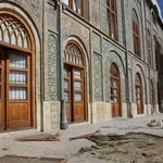 Oštećena Golestanska palata u Teheranu kroz fotografije