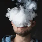 Vejpovanje verovatno povećava rizik od raka: Kombinacija sa cigaretama je još opasnija