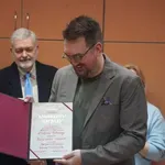 Stefanu Tićmiju dodeljena nagrada Politikinog zabavnika za roman „Tata kaže gambit“