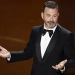 Bela kuća traži otkaz za Kimela, Kluni ga brani. Ko je Džimi Kimel?