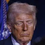 Nakon sukoba sa papom: Tramp će javno čitati citate iz Biblije