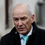Od disidenta do afera i zatvora: Ko je Janez Janša, novi premijer Slovenije?