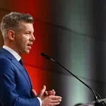 Smene koje pominje Mađar su praksa Fidesa, potrebna promena Ustava: Mađarski stručnjak poziva na oprez