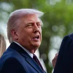 „Sviđalo se to vama ili ne“: Ističe kontroverzni program za nadzor stranaca, Tramp traži da se produži