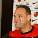 Preminuo legendarni košarkaš Oskar Šmit