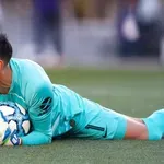 (VIDEO) Prethodno je dobio crveni karton: Golman španskog tima nokautirao protivničkog igrača