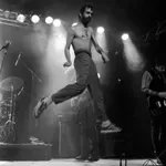 Izložba koncertne fotografije „Klečeći kadar“ u RTS Klubu od 15. aprila