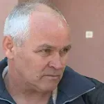 Poljoprivrednik Časlav Mitić treći dan protestuje ispred Opštine Žitorađa: Čitavu deceniju čeka pravdu, a za to vreme ne može da koristi svoje zemljište