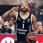 Karlik Džons potpisao novi ugovor sa Partizanom (VIDEO)