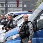 F.S. iz Dragaša zadržan zbog sumnje za špijunažu, u kući pronađeni evri, objavljena slika sa Dačićem