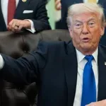 Tramp: Ako Iran napadne bilo koji američki brod, biće zbrisan sa lica zemlje