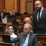 Opozicija traži ostavke direktora policije i Dačića nakon hapšenja Veselina Milića