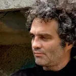 Ko je glumac Filip Gajić, „svaštar“ u profesiji bez bitnijih dostignuća i „neklasičan“ muškarac, i šta ga je preporučilo vlasti za mesto novog direktora Bitef teatra