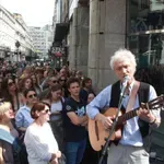 Darko Rundek nastupio u centru Beograda i poručio da su studenti svojim protestima učinili „nešto veliko“