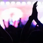 Ipsos istraživanje: Mladi najviše posećuju koncerte, ali generacijski jaz nije onakav kakvim ga zamišljamo
