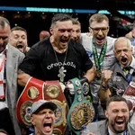 „Nastavak tek sledi, čeka me poslednji ples“: Oleksandr Usik se odrekao svih šampionskih pojaseva