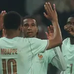 Usman Dembele: Nepravedne i preterane kritike upućene Mbapeu