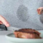 Masne fleke mogu da nestanu uz pomoć jednog neočekivanog sastojka: Nije ni soda bikarbona ni sirće