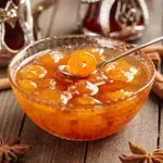 Slatko od belih trešanja – tradicionalni recept za mirisnu zimnicu